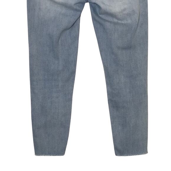 American Eagle Super Stretch Distressed Skinny Raw Hem Jeans Light Wash Size 2 - Picture 6 of 9